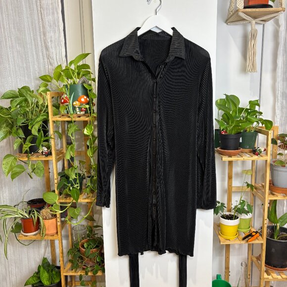 Lyaner‎ Silk Tie Wrap Dress Size Medium - Picture 2 of 8